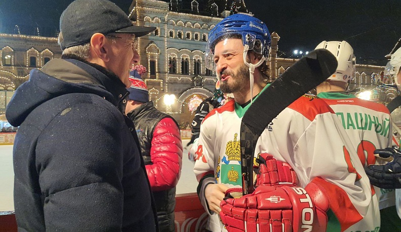 Владислав Шапша поблагодарил участников товарищеского хоккейного матча между командами Калужской области и службы коменданта Московского Кремля