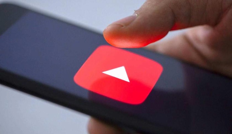YouTube провоцирует замедление или блокировку работы в России 