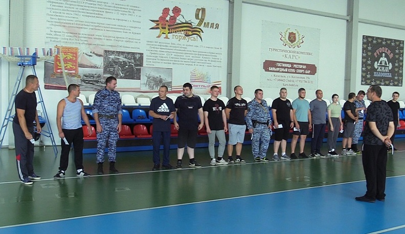 В Козельске сотрудники Росгвардии сдавали нормы ГТО