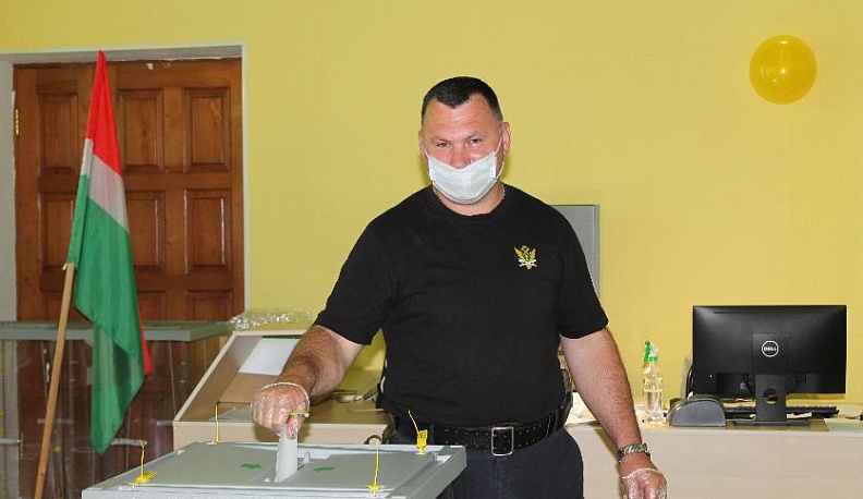 В Жиздринском районе началось голосование по поправкам в Конституцию РФ