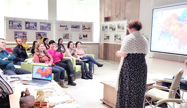 Лекция «Из большого города в деревню». О развитии сельского туризма в окрестностях Обнинска рассказала хозяйка экофермы «Полесье» Ирина Кондрашева.