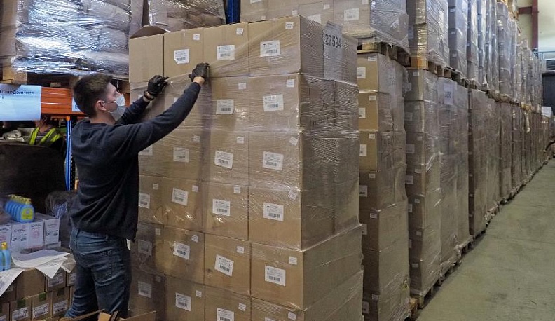 Территориальные избирательные комиссии и участки обеспечивают необходимыми средствами защиты для проведения общенародного голосования