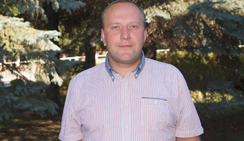 Виталий Мишин: "Мне близки поправки, гарантирующие единство нашего государства и неприкосновенность его границ"