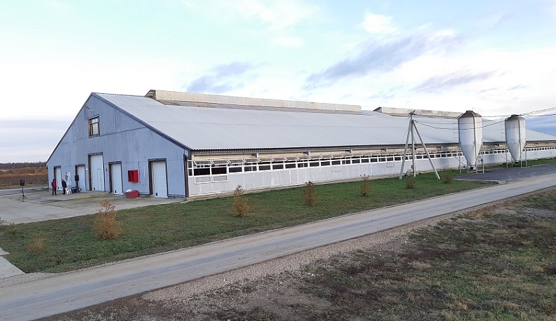 Губернатор побывал на новой роботизированной ферме в Малоярославецком районе