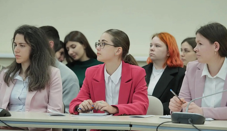 В 2025 году в сферу образования Калужской области пришло 258 молодых специалистов 