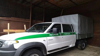 Лесопожарная служба Калужской области получила новый автомобиль для борьбы с возгораниями