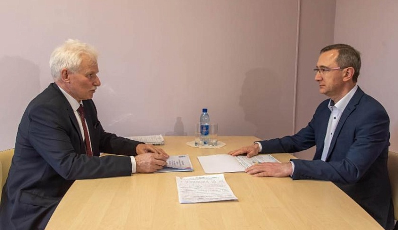 Владислав Шапша пожелал руководству Сухиничского района сохранить темп экономического роста