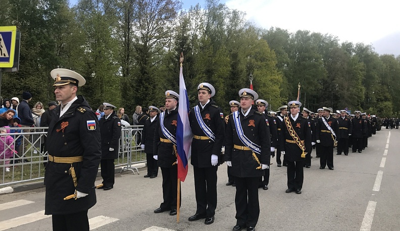 Памятный церемониал прошел в Обнинске у мемориала «Вечный огонь»