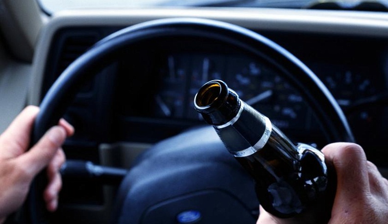 В Калуге поймали пьяного водителя без прав