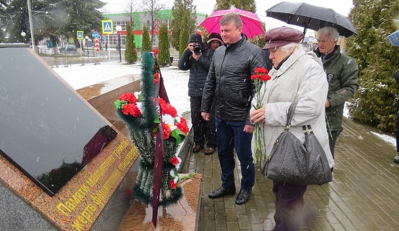 В Кирове почтили память узников фашистских концлагерей