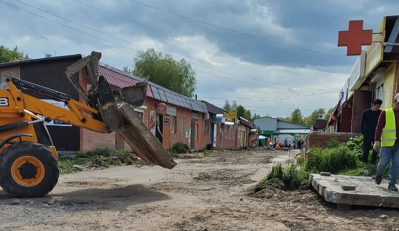 В Тарусе началось благоустройство «Красных рядов»