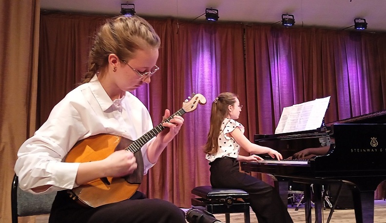 В Калуге проходит фестиваль-конкурс ансамблевой музыки «Созвучие»