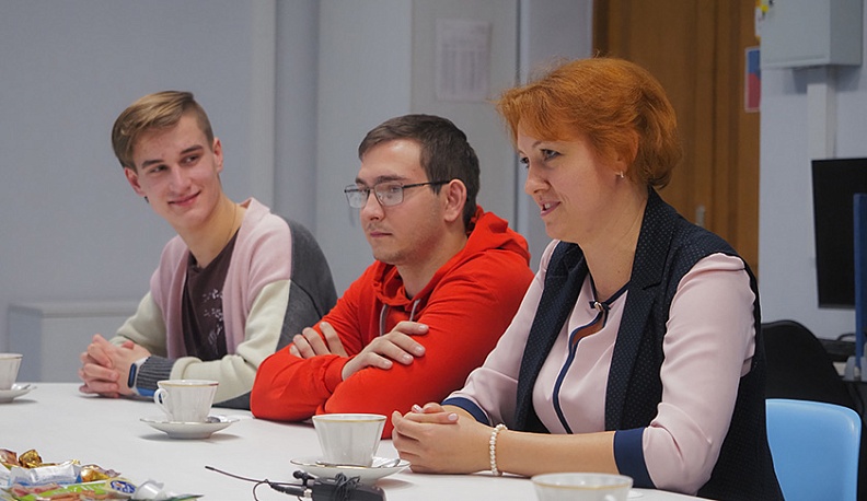 Илья Нестеров,  Кирилл Цыганков  с наставником  Еленой Авдеевой.