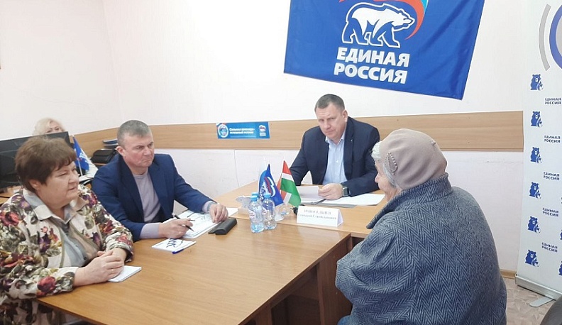 Председатель Заксобрания Геннадий Новосельцев посетил с рабочей поездкой Киров