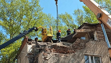 В Малоярославце более 80 человек участвовали в разборе завалов после взрыва в общежитии