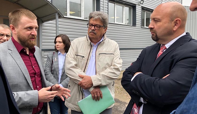 Глава калужского минздрава осмотрел новый морг