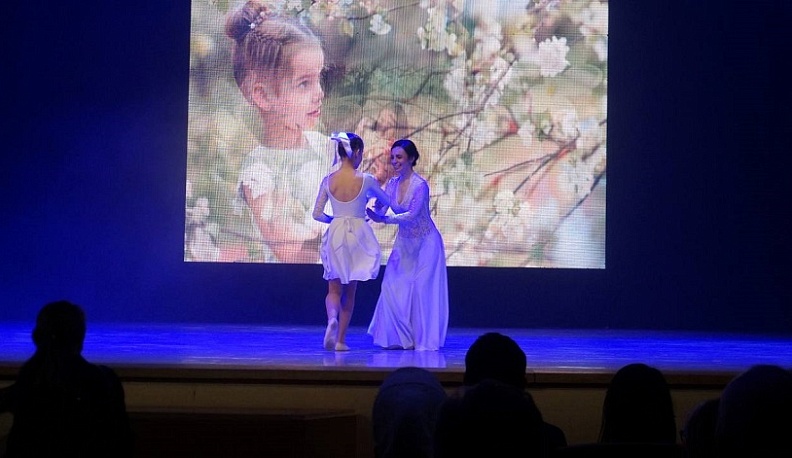 Хореографический ансамбль «Калужаночка» ДШИ № 6 пригласил своих поклонников в путешествие 