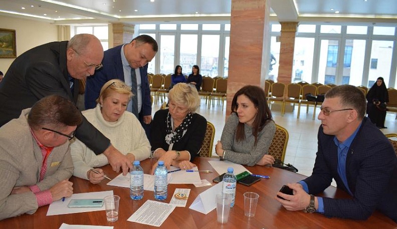 Это учёба и игра...