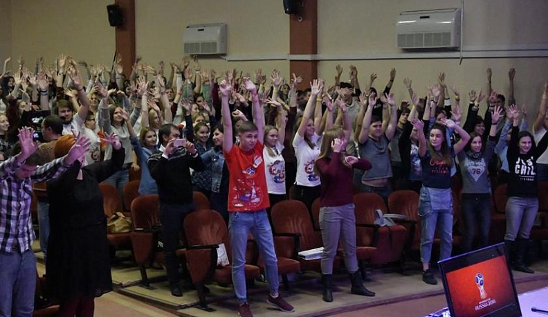 Волонтеров продолжат поддерживать