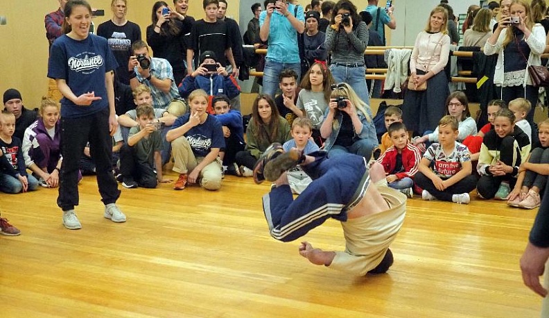 Круги в ИКЦ