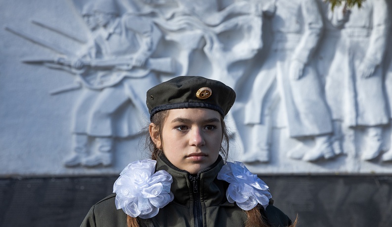 В Козельске открыли памятник герою России Владимиру Игнатову