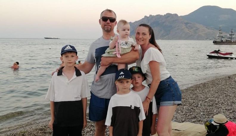 Многодетная семья из Балабанова благодаря нацпроекту «Демография» получила помощь от государства