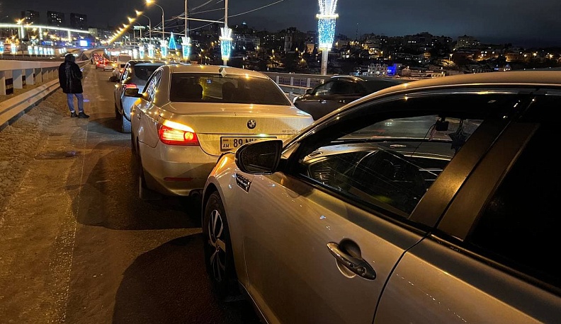 Блогер Илья Варламов попал в ДТП на въезде в Калугу