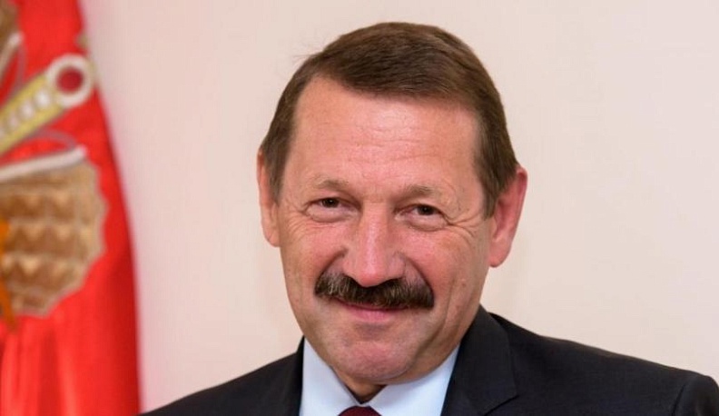 Геннадий Скляр поздравил калужан с 11 ноября