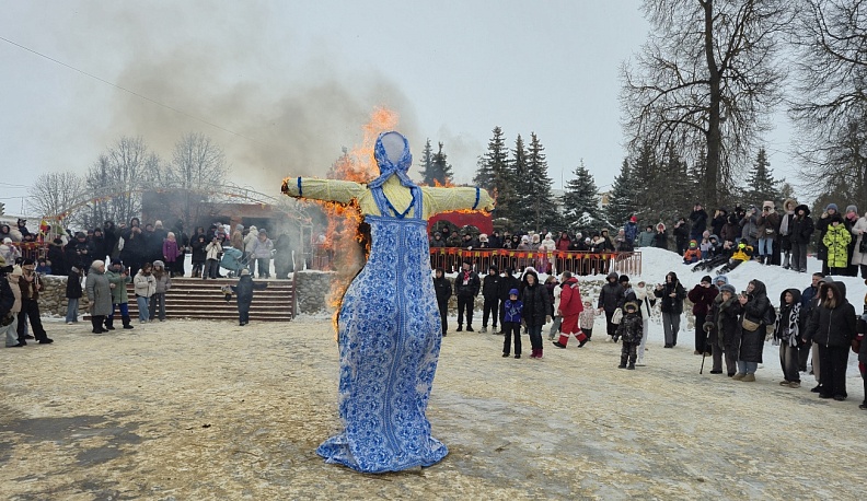 В Сухиничах прошли масленичные гуляния
