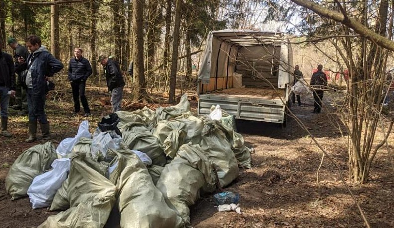 В Обнинске провели субботник на памятнике природы «Дача Бугры»
