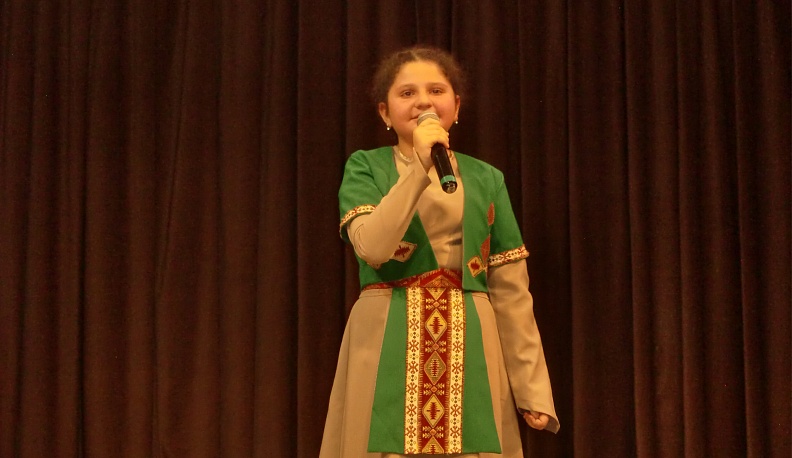 В Калуге назвали лучших чтецов на национальных языках