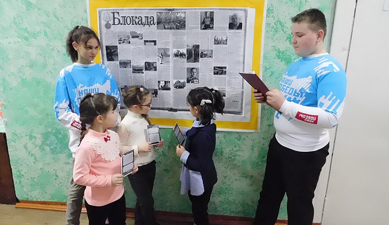 В Кондрово испекли 300 буханочек  хлеба весом в 125 граммов в память о блокаде Ленинграда