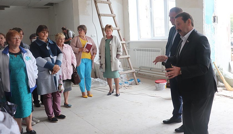 Геннадий Скляр рассказал о строительстве АЗС в Мещовском районе