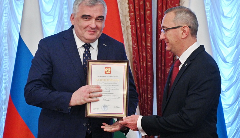 В Калуге вручили государственные награды лучшим труженикам региона