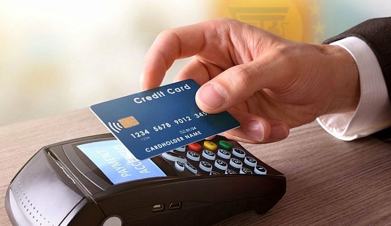 Житель Обнинска расплачивался найденной банковской картой