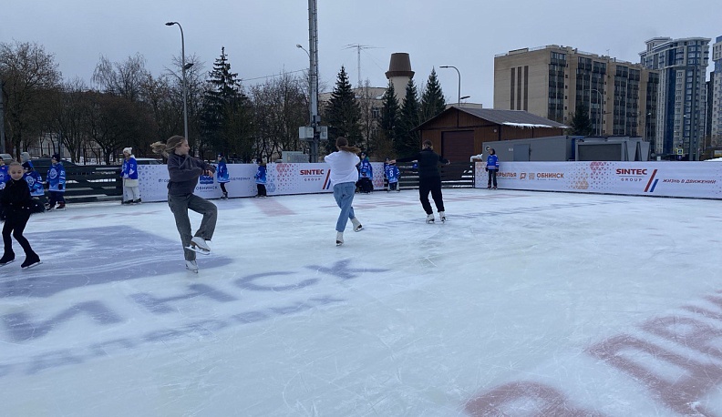 Главный каток Обнинска завершит работу на этой неделе