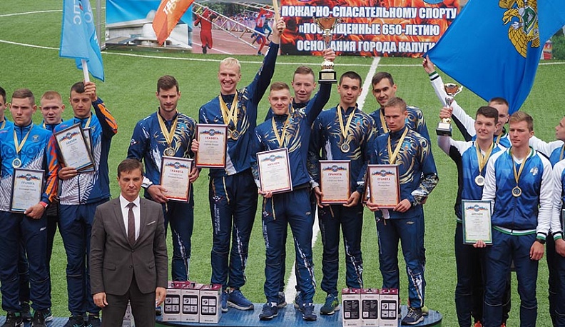 Петербуржцы увезли из Калуги «золото» Всероссийских соревнований по пожарно-спасательному спорту