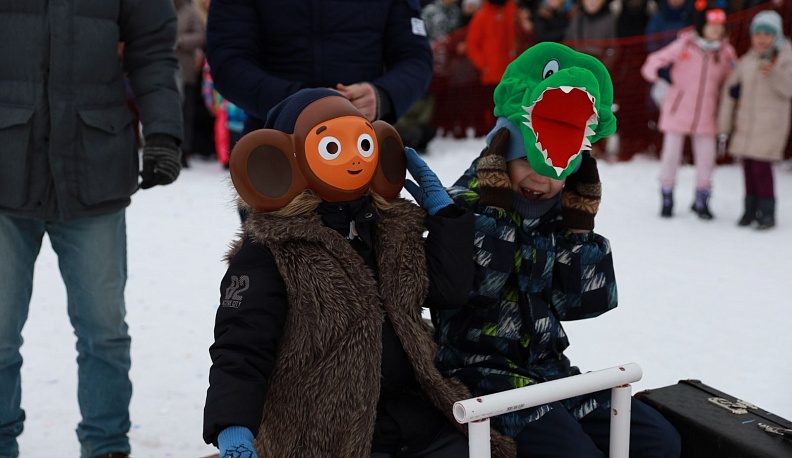 В Калуге гонка на креативных санях объединила более 300 зрителей