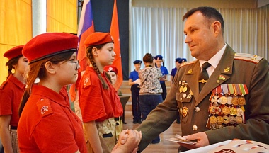 В Тарусе молодёжь вступила в ряды Юнармии