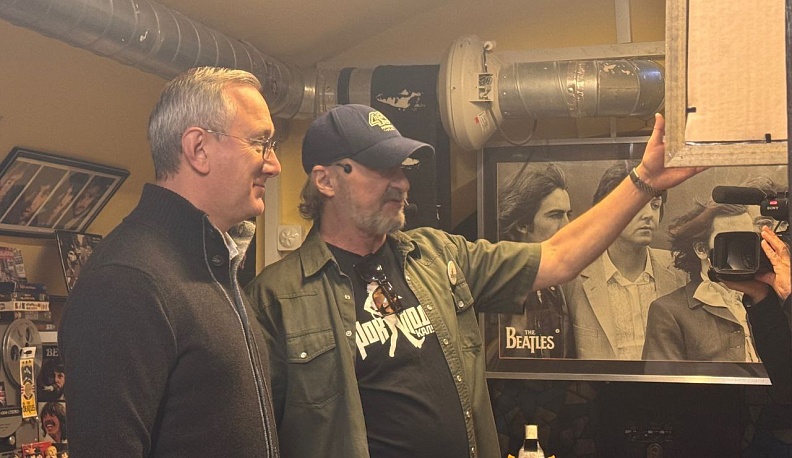 Владислав Шапша побывал в калужском «Рок-подвале»  