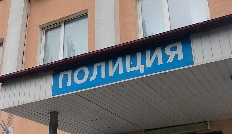 В Барятинском округе полиция задержала двоих местных жителей, подозреваемых в хранении запрещенных веществ 