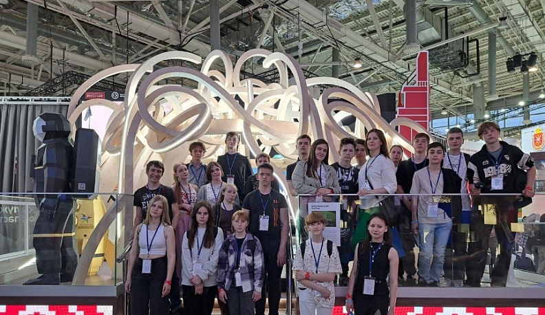 Активисты из Юхновского района побывали на ВДНХ