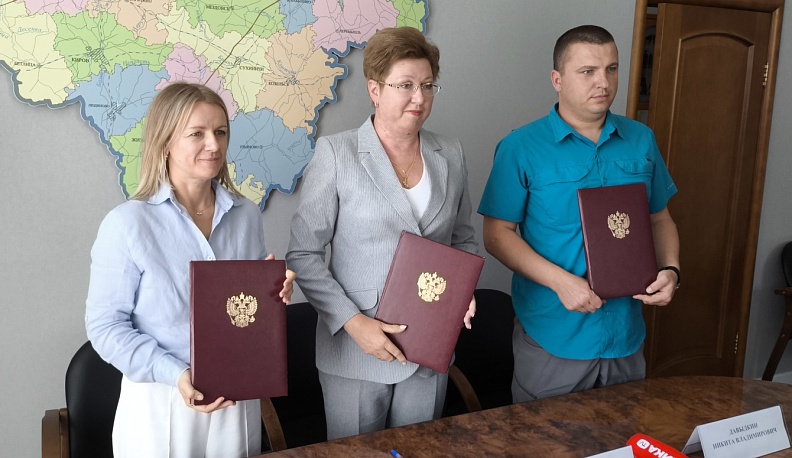 Избирательная комиссия области привлекает на выборы волонтеров