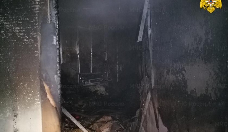 В Калуге выгорела мастерская по ремонту обуви на Чичерина