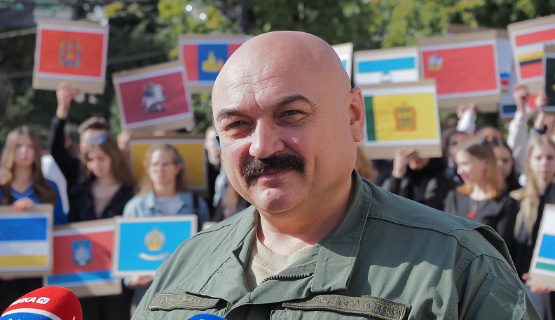 В Калуге прошла акция, посвященная годовщине вхождения в состав РФ новых субъектов