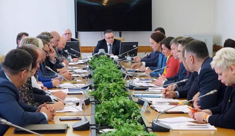 Калужские министры отчитались по нацпроектам