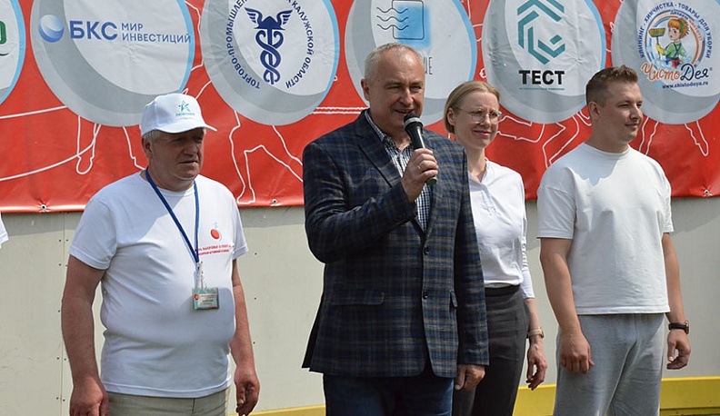 Олег Сердюков.