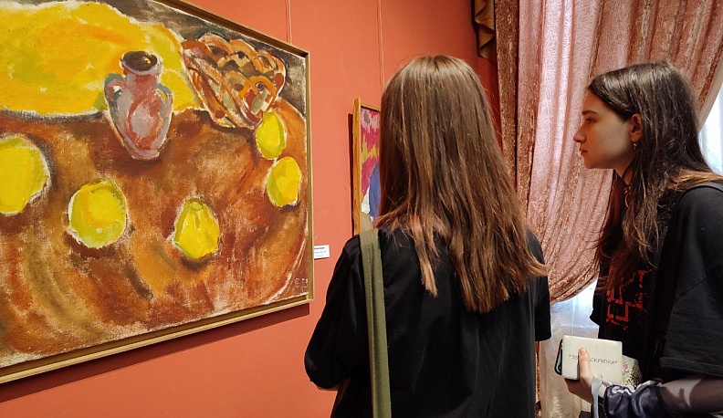 Калужане побывали на творческой встрече с известной российской художницей Марией Андроновой