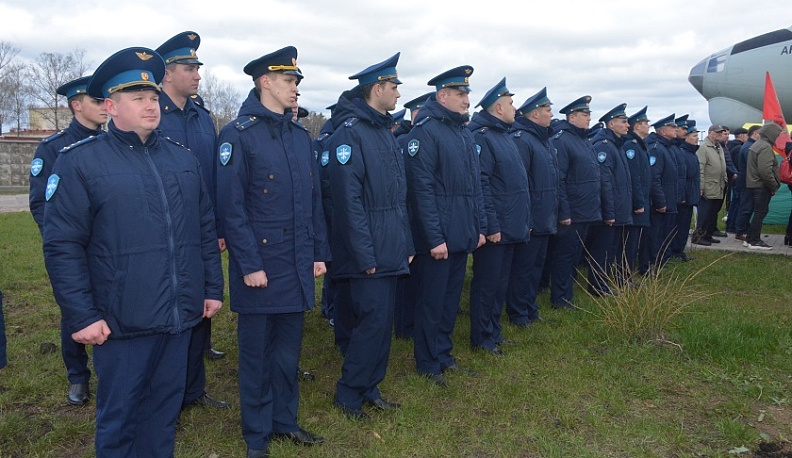 В Балабанове продолжается благоустройство сквера Авиаторов