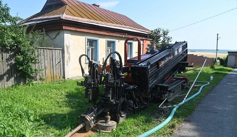 В Перемышле строят канализацию южной части села